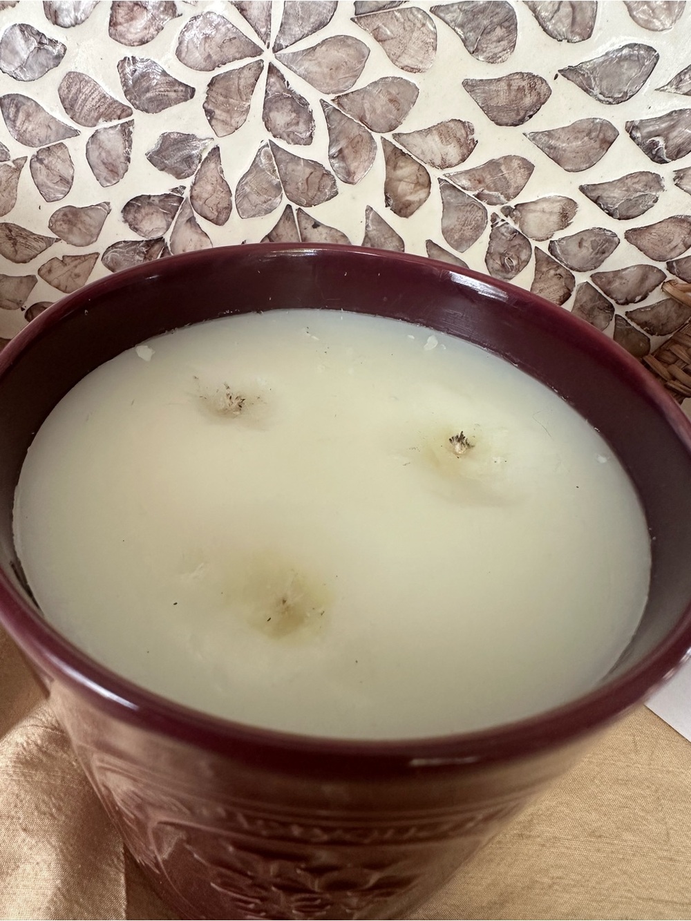Diptyque Tuberose Scented Candle - Picture 3 of 4